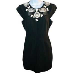 bebe Black Mini Sheath Dress Cap Sleeves Embellished Beaded Yoke Cocktail XXS